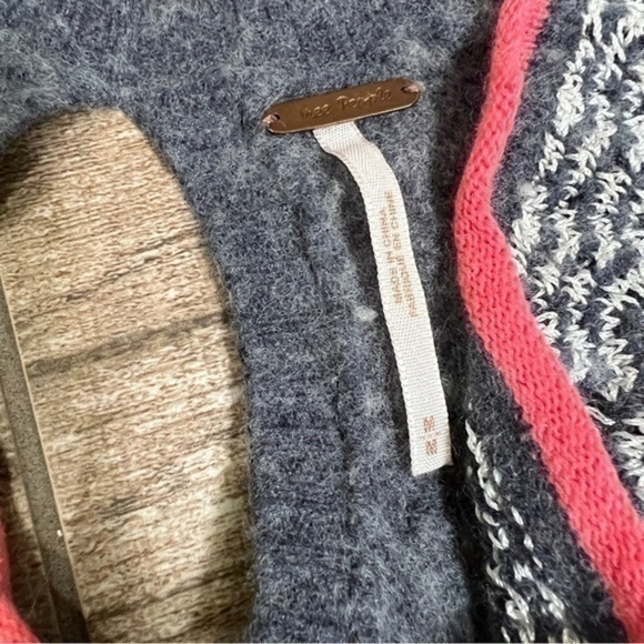 Free People | Beautiful Wool Top - Picture 2 of 5